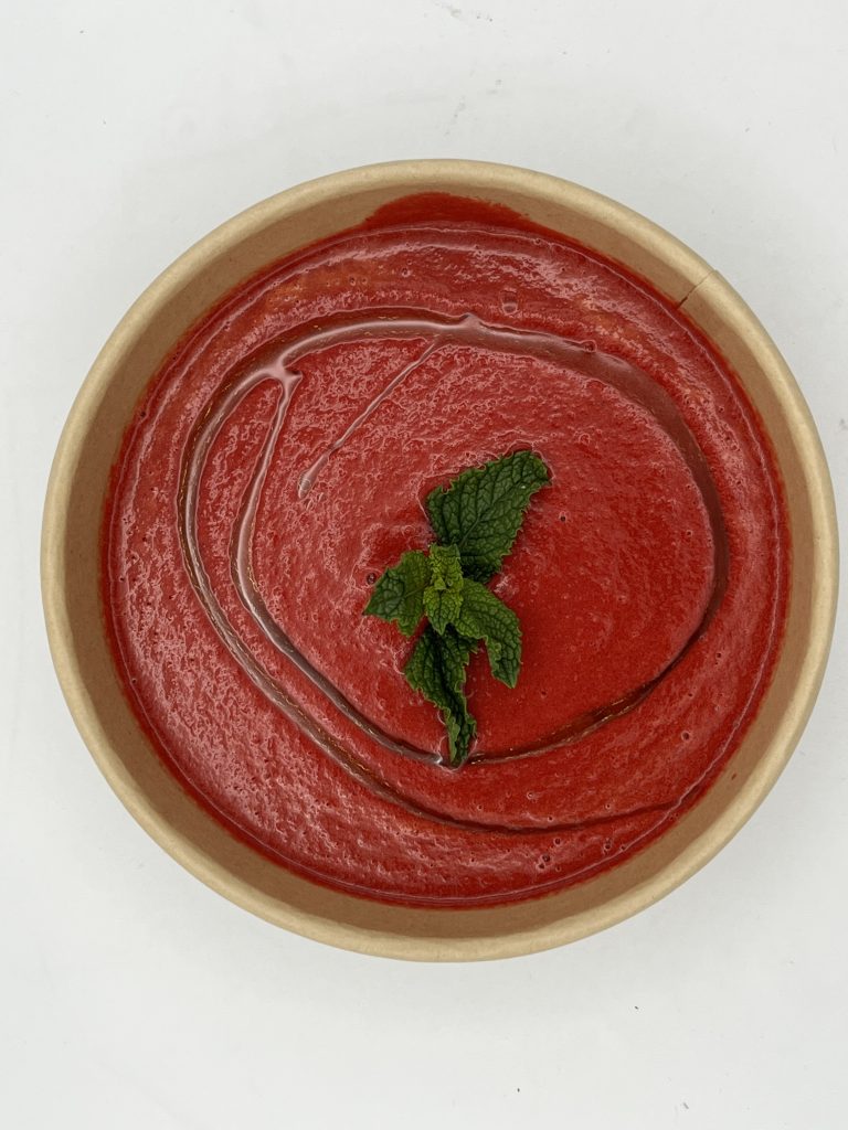 Crema fría de remolacha y tomate